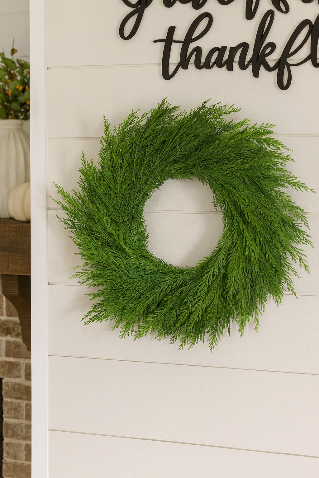 🌿 Fresh Leyland Cypress Wreath – Classic Greenery for Doors, Mantels & Holiday Décor  Available in 18” & 24” sizes (larger custom sizes available by request)