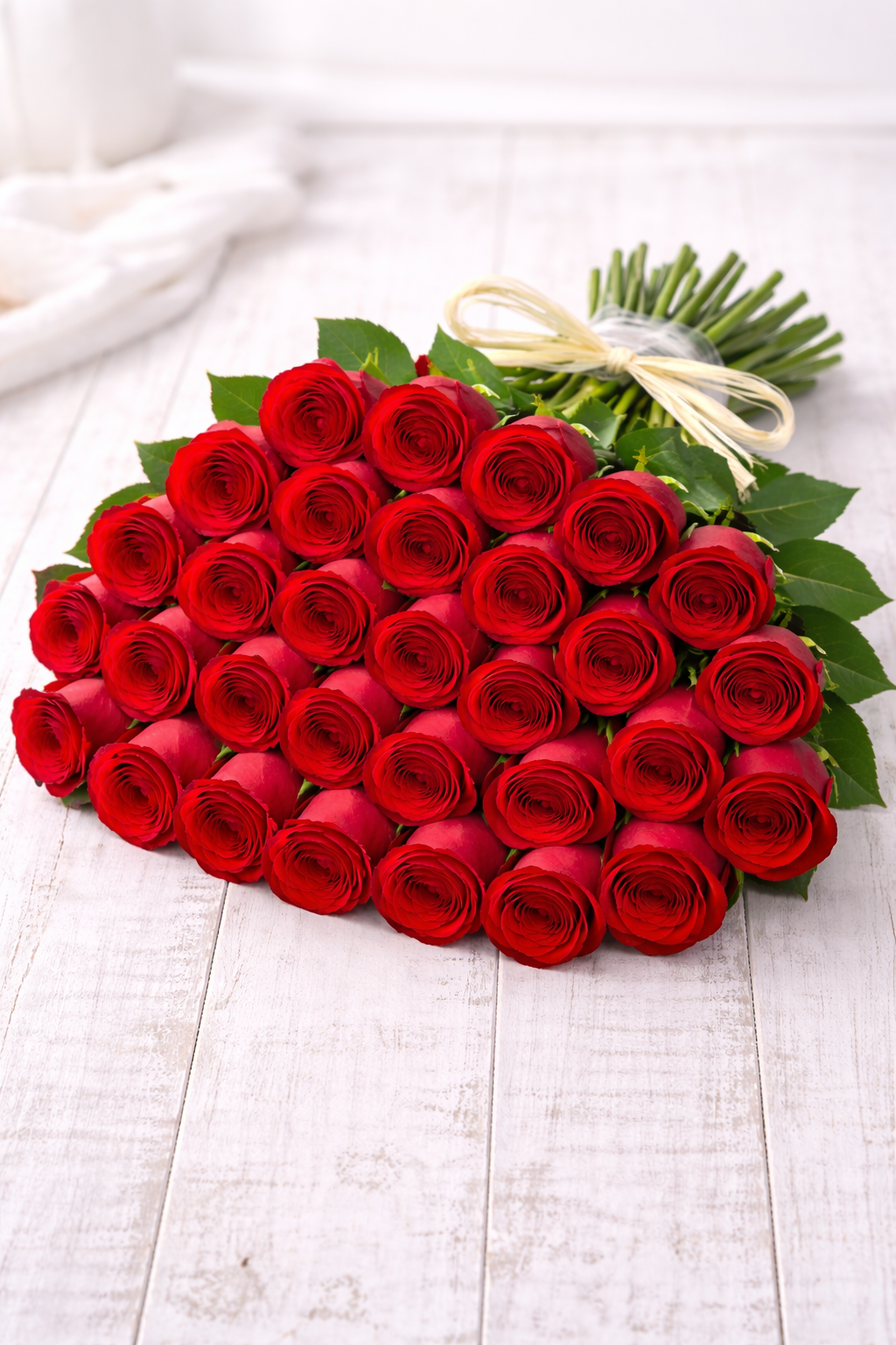 36 Premium Red Freedom Roses – Farm Fresh Stems – FedEx Overnight