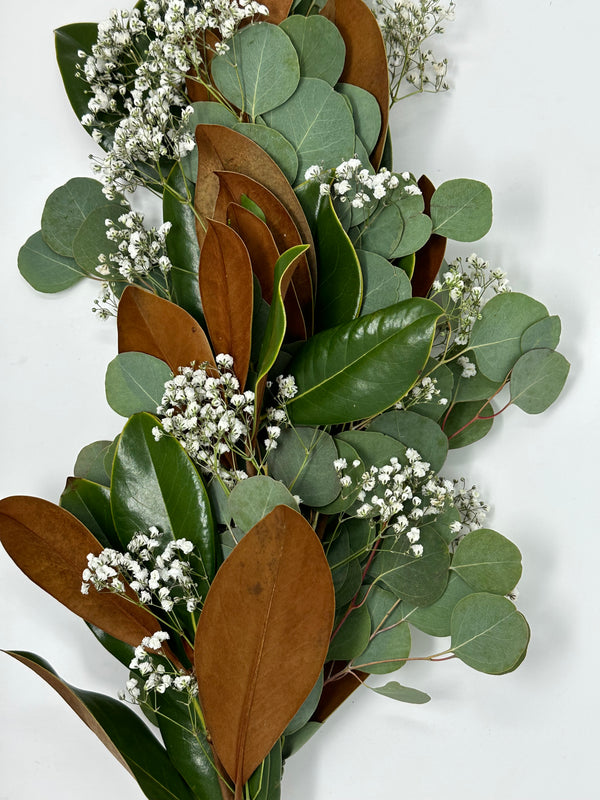 Magnolia, Silver Dollar, Babys Breath Garland