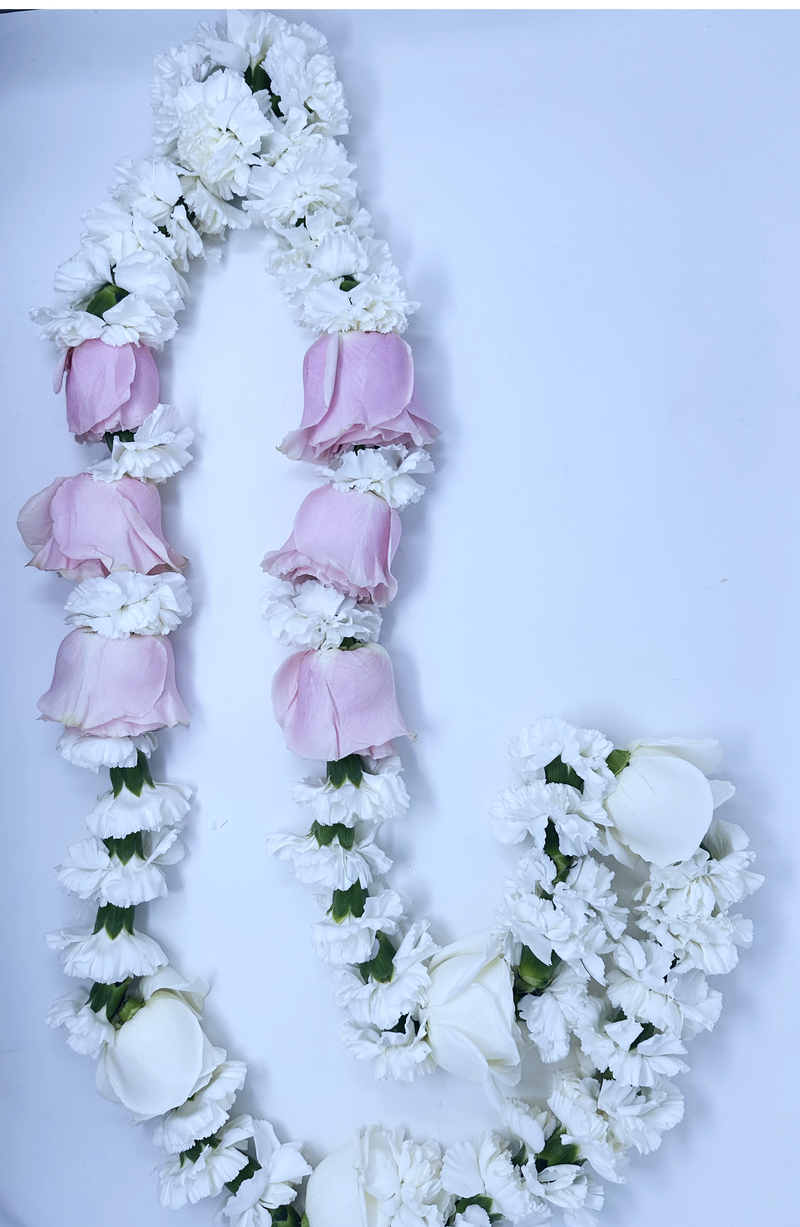 Pink Mondial Roses Blended with White Playa Blanca Rose and White Carnation - Flower Garland & Mala